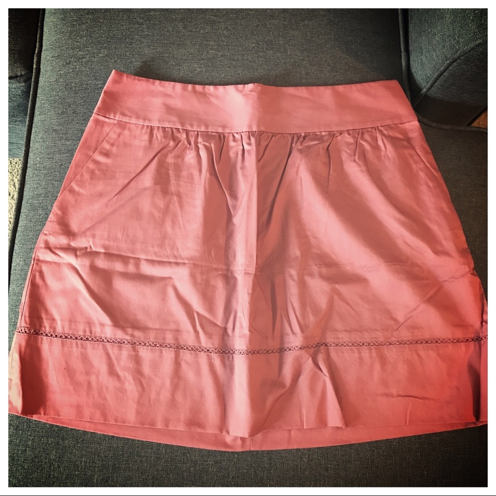 NWT LOFT COTTON SKIRT 18.5” LENGTH WITH POCKETS!!!